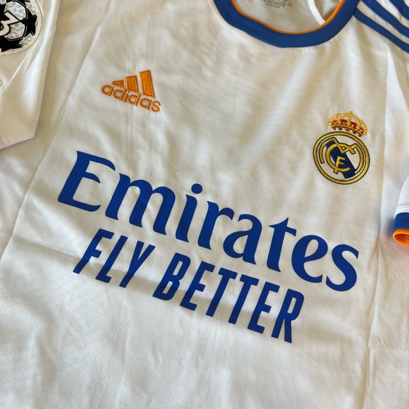 Vini Jr. Real Madrid Home 21/22 jersey - Picture 3 of 9